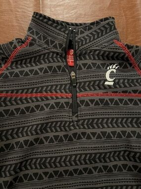 University of Cincinnati Bearcats Women’s 1/4 Zip Pullover Sweater - Size Small